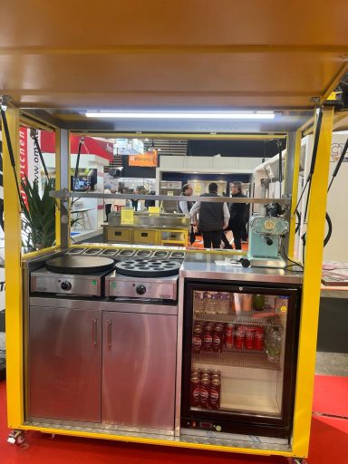 Food Truck, camion magasin, remorque food truck, crêperie, bar à jus